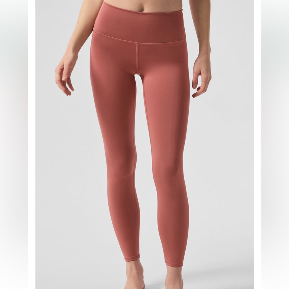 Alo yoga soft terracota leggings size S - excellent used condition